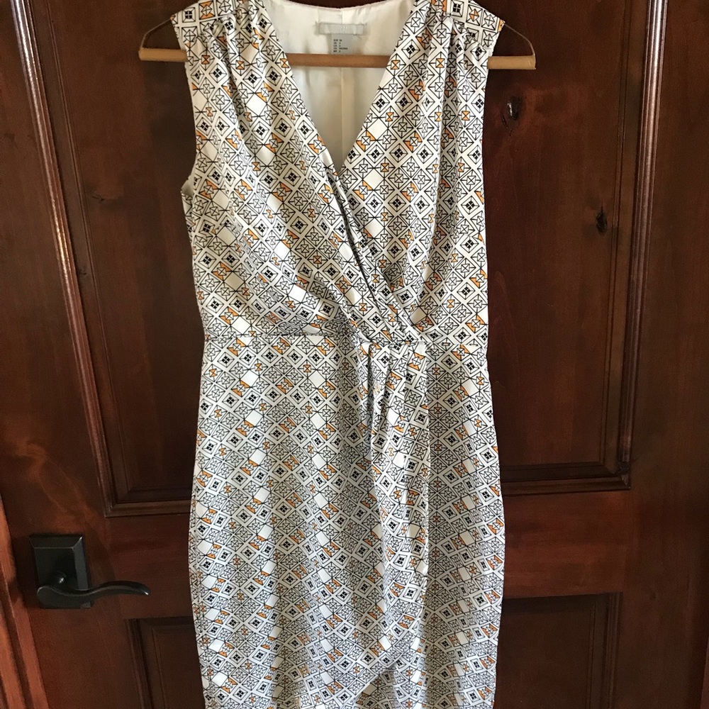 Geometric Print Shift Dress